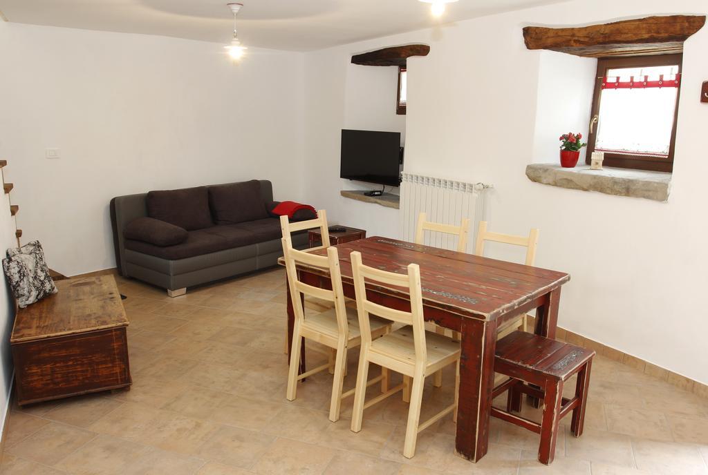 Hisa Jakob Črni Kal Extérieur photo